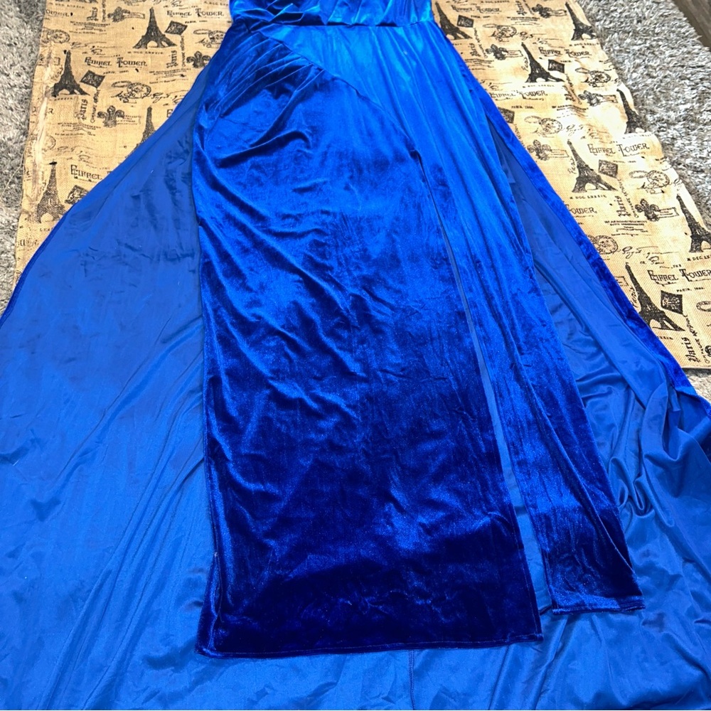 Fashion Nova NWT! Royal Blue Rosalia Stretch Velvet Maxi Dress Size 2X - Picture 5 of 15